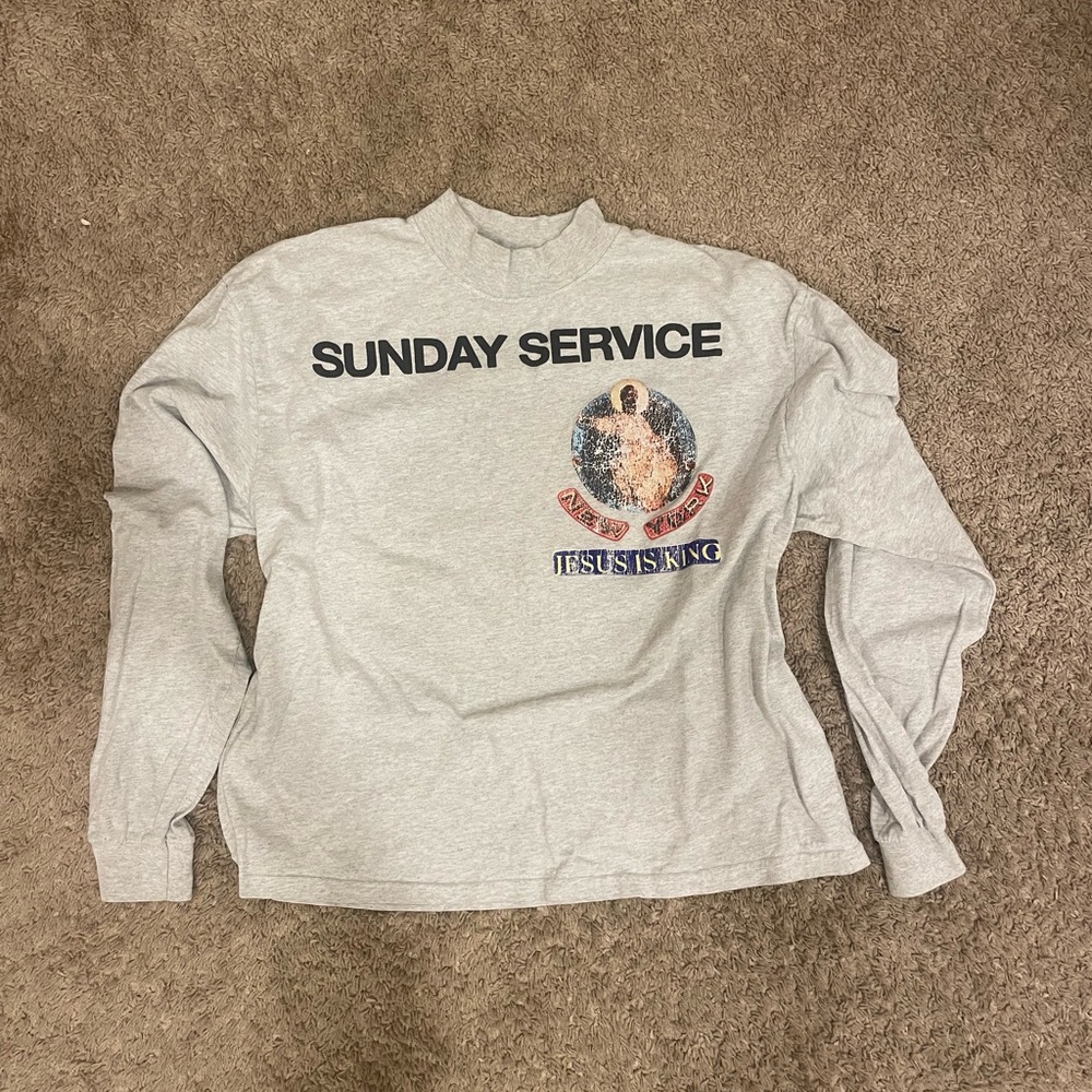 KANYE WEST YEEZY SUNDAY SERVICE JESUS IS KING NEW YORK LONG SLEEVES TOP